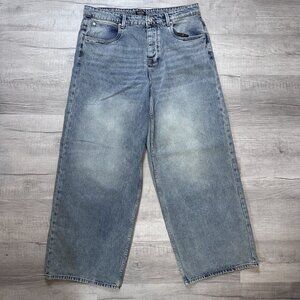 BoohooMAN Men’s Size 36x33 Tall Baggy Fit Tinted Blue Button Fly Jeans NWT